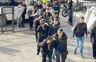 Polis kılığına giren çete 25 milyon TL dolandırıcılık...