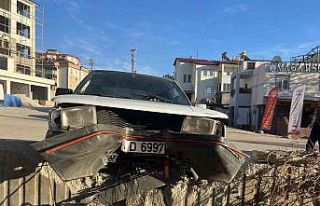 Polisin ’dur’ ihtarına uymayarak kaçan sürücü...