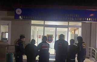 Römork çalan 2 şüpheli yakalandı