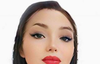 Sağlık çalışanı genç kız yatağında ölü...