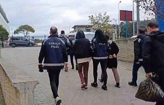 Samsun’da evden 700 bin liralık altın çalan 3...