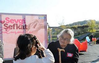 Samsun’da minik kalpler ile yaşlılar buluştu