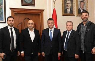 Samsunspor’dan Vali Tavlı ve Başkan Doğan’a...