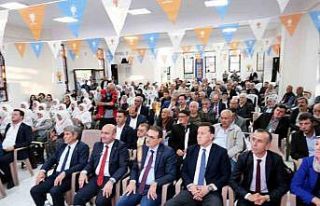 Sarıcakaya ve Mihalgazi ilçelerinde coşkulu kongre