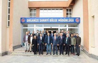 Savunma sanayi firmalarının temsilcileri, yatırım...