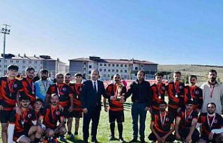 Şehit Piyade Çavuş Tuğ adına futbol turnuvası