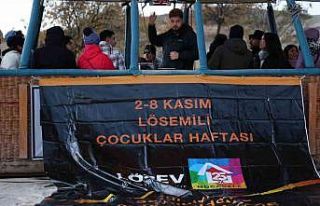 Sıcak hava balonları lösemili çocuklar için uçtu