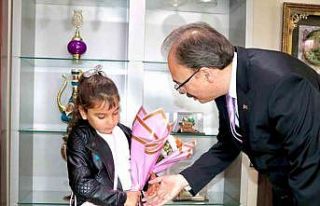 Siirt Valisi şehit ailesini yalnız bırakmadı