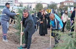 Sincan Belediye Başkanı Ercan, vatandaşlar ile...
