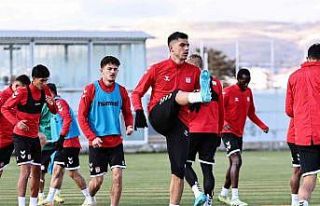 Sivasspor, Fenerbahçe maçının hazırlıklarını...
