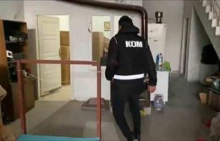 Sivas’ta kaçak ve sahte alkol operasyonu: 600 bin...