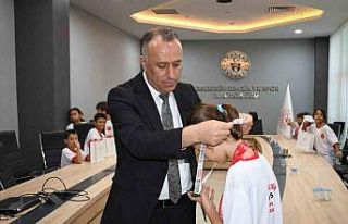 Taekwondo ve Yüzme Sporcuları, Balıkesir’de Ödüllendirildi