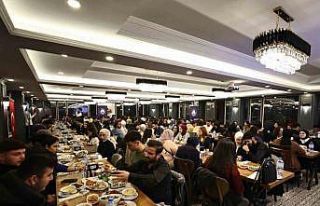 Tahmazoğlu, Gaziantepli üniversite öğrencileri...