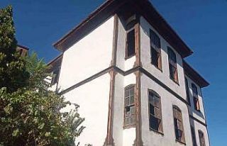 Tarihi bina gençler için restore edilecek