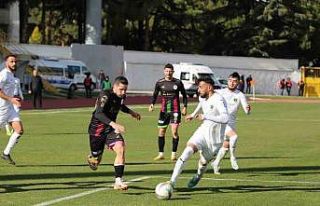 TFF 2. Lig: Isparta 32 Spor: 4 - Beykoz Anadoluspor:...