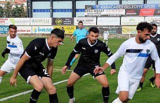 TFF 2. Lig: Karacabey Belediyespor: 3 - Nazillispor:...