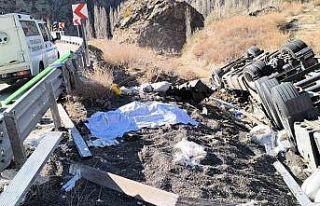 Tır sürücüsü aracından atladı ancak yine de...