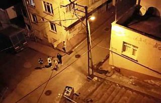 Torpil atan gençler mahalleliyi rahatsız etti