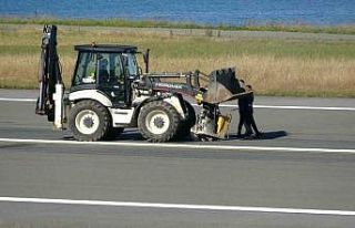 Trabzon Havalimanı pist bakımı nedeniyle uçuşlara...