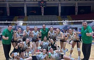 Trendy Hotels Manavgat Belediyespor liderliğini sürdürdü