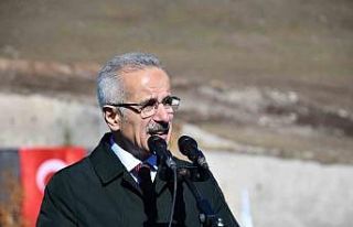 Türkiye’yi Kafkaslar’a bağlayan Aşık Şenlik...