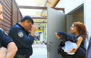 Tuvalette çığlıklarıyla polisi alarma geçirdi,...