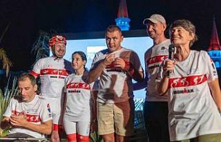 Üç özel sporcu ve Oğuz Ömür, IRONMAN 70.3’te...