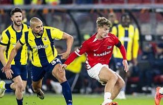 UEFA Avrupa Ligi: AZ Alkmaar: 0 - Fenerbahçe: 0 (İlk...