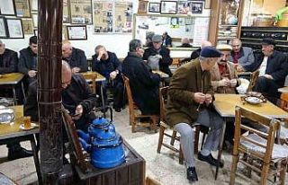 Van’da 82 yıllık çay evinde nostaljiye yolculuk