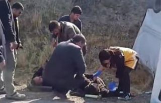 Van’da minibüs takla attı: 3 yaralı