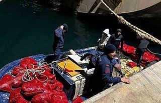 Yalova’da 20 ton kaçak midye ele geçirildi