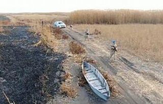 Yangınlarla gündeme gelen Eber Gölü’nde komandolarla...