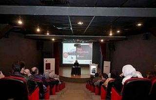 Yazar Ahmet Murat Özel OSM’de kültür sanat dostlarıyla...