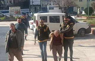 Yeğenini bıçaklayarak öldüren dayı 18 yıl hapis...