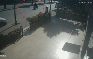 Yola düşürülen 10 bin lirayı toplayıp kayıplara...