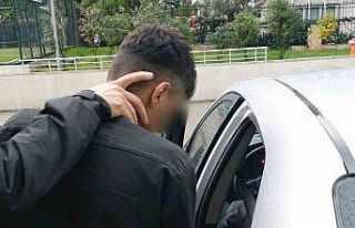 Yolcu otobüsünden inerken eroin ve kokain ile yakalanan...