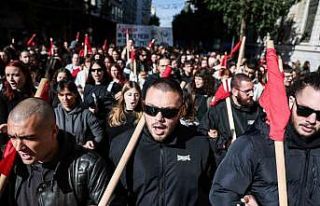 Yunanistan’da işçiler genel greve gitti: Binlerce...