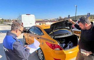 Zabıtalardan ticari taksicilere sıkı denetim