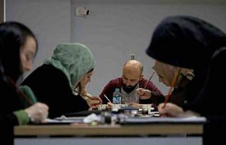 156 kursiyerden Türk-İslam sanatlarına dair eserler