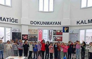 200 öğrenci ücretsiz şekilde birçok alandaki...