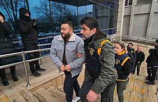 3 kişinin yaralandığı baltalı saldırının zanlısından...