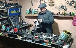 40 yıllık oto elektrik ustası teknolojiye direniyor