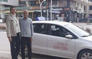 70 yaşında ehliyet sahibi oldu