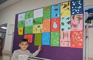 7 yaşındaki çocuk, tedavi gördüğü hastanede...