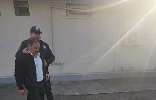 Adana’da korsan otoparkçı suçüstü yakalandı