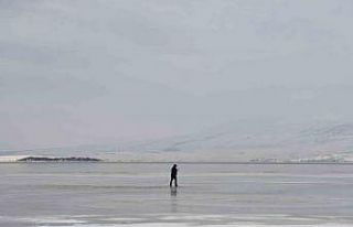 Aktaş Gölü dondu