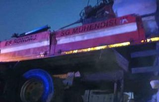 Ankara’da freni patlayan sondaj aracı eve girdi:...