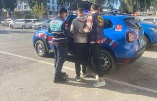 Antalya JASAT’tan operasyon: 72 saatte 194 aranan...