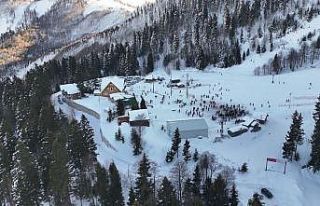 Artvin Atabarı Kayak Merkezi’nde 7. Geleneksel...