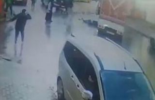 Avcılar’da yolun karşısına geçmeye çalışan...